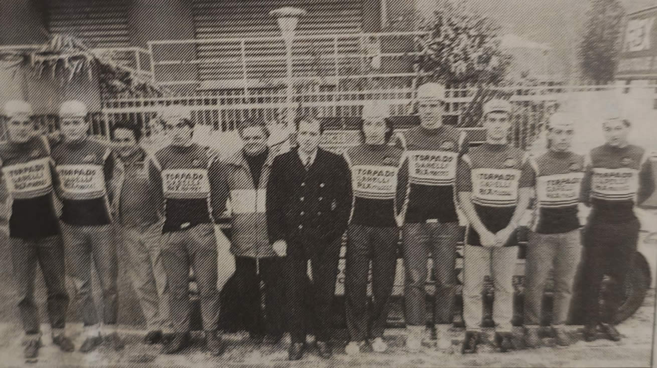 accadeva40_1.jpg (164 KB)