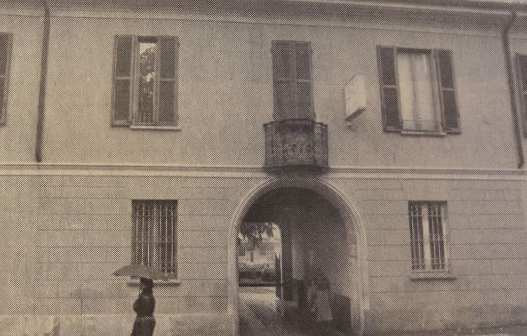 accadevafeb3.jpg (141 KB)