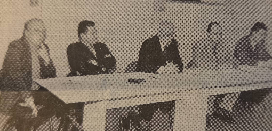 accadevafeb7.jpg (144 KB)