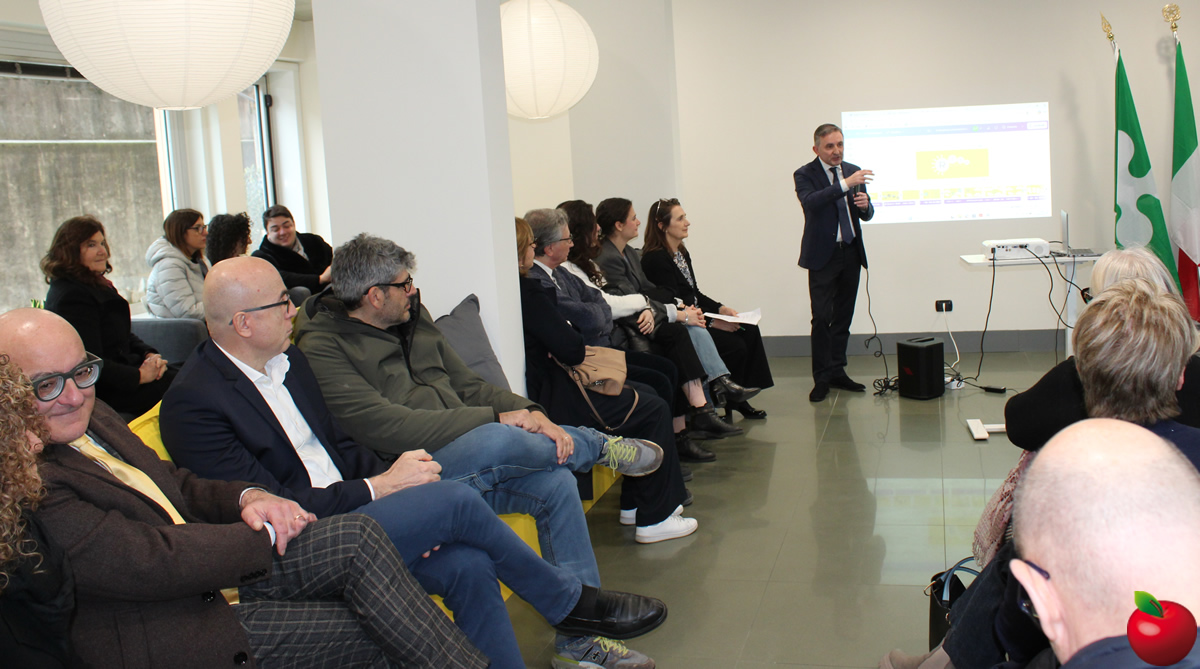 casatecentrofamiglia15.jpg (265 KB)