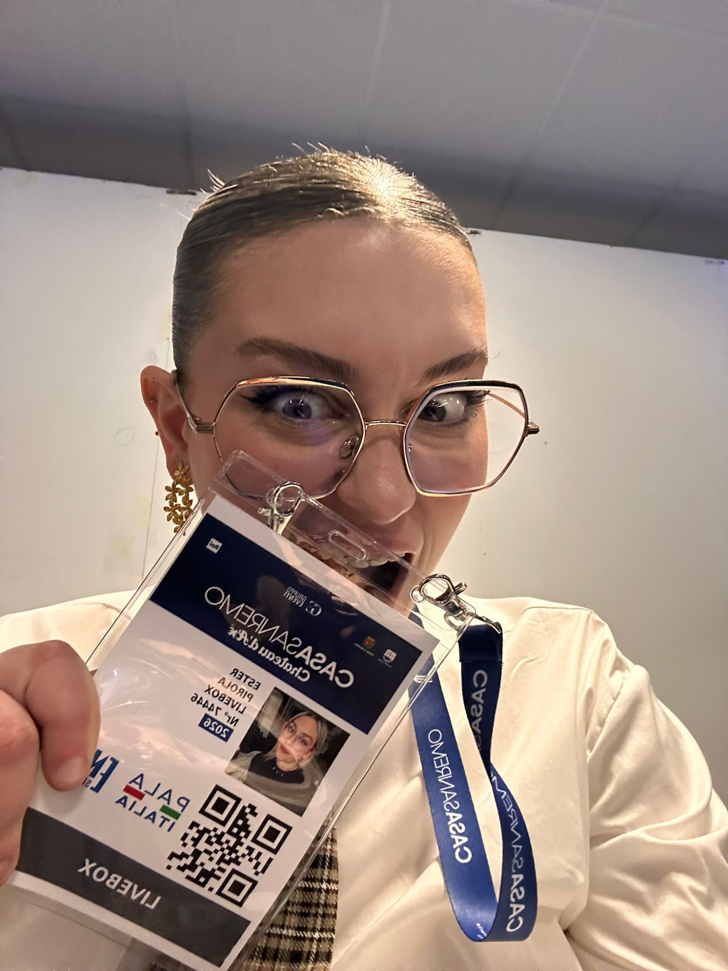 ester_pirola__2_.jpeg (414 KB)