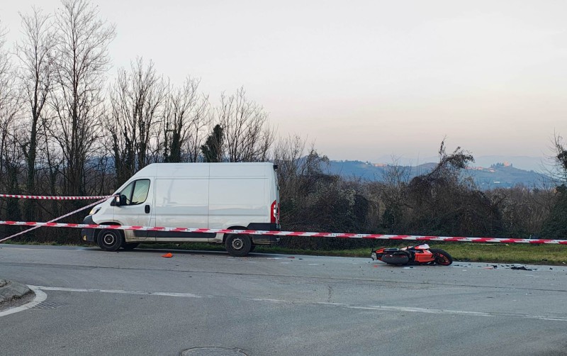 galgianamoto2.jpg (103 KB)