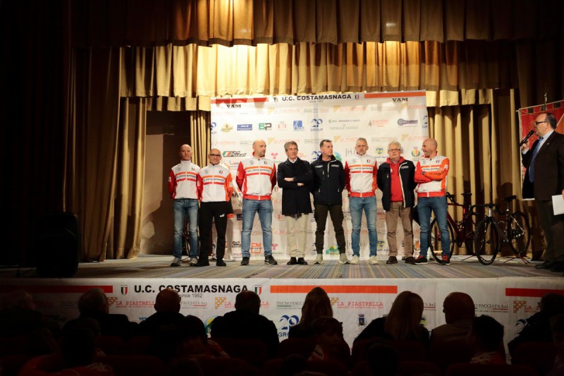 il_consiglio_direttivo.jpg (99 KB)