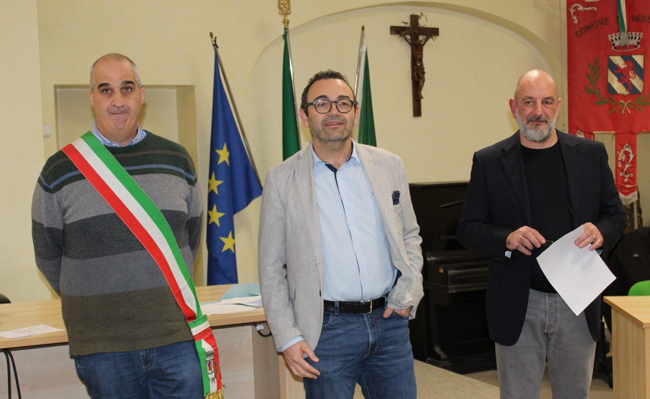 missagliaborsestudio_0010.jpg (531 KB)