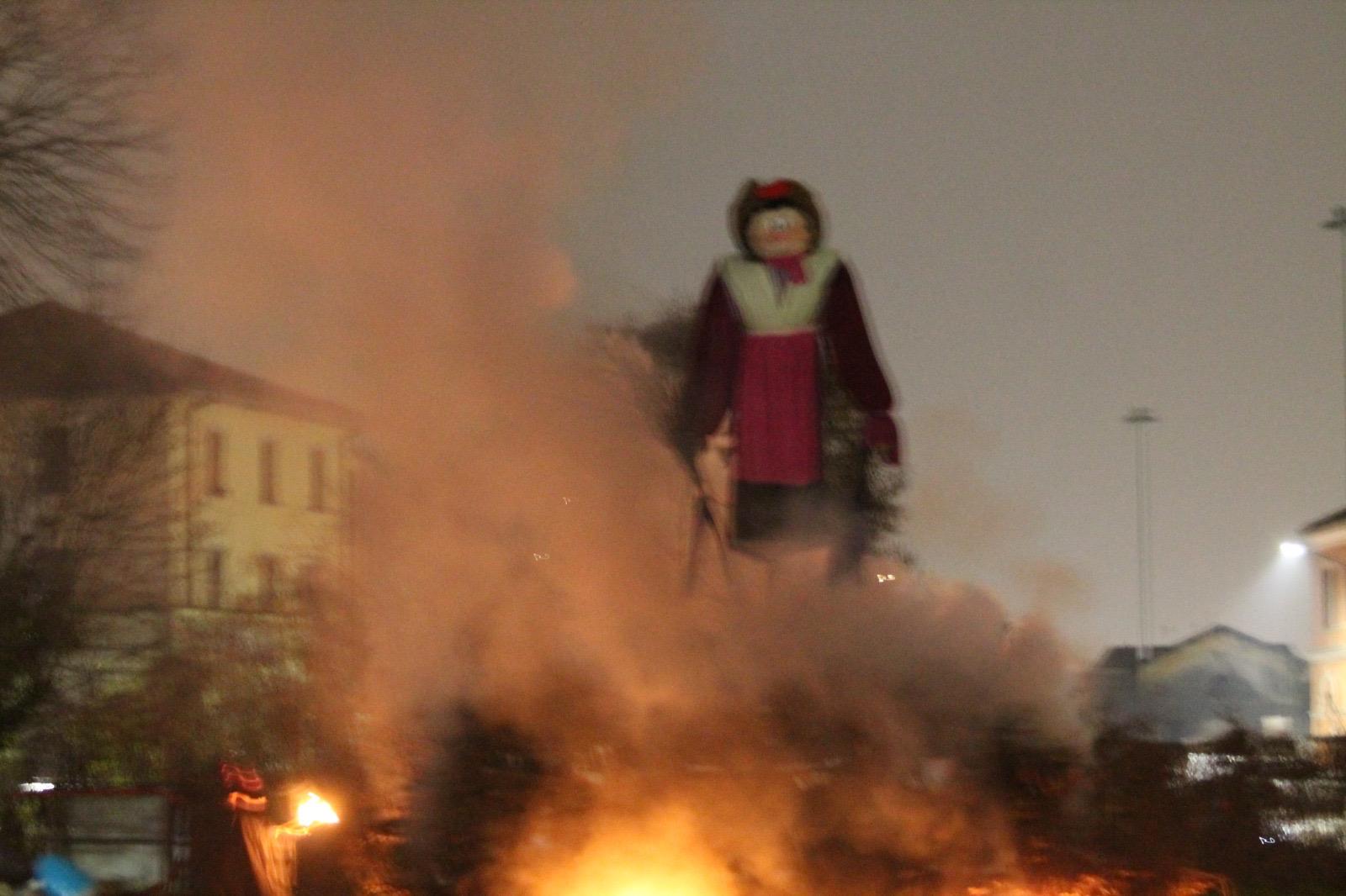 oggionogibiana__9_.jpg (129 KB)