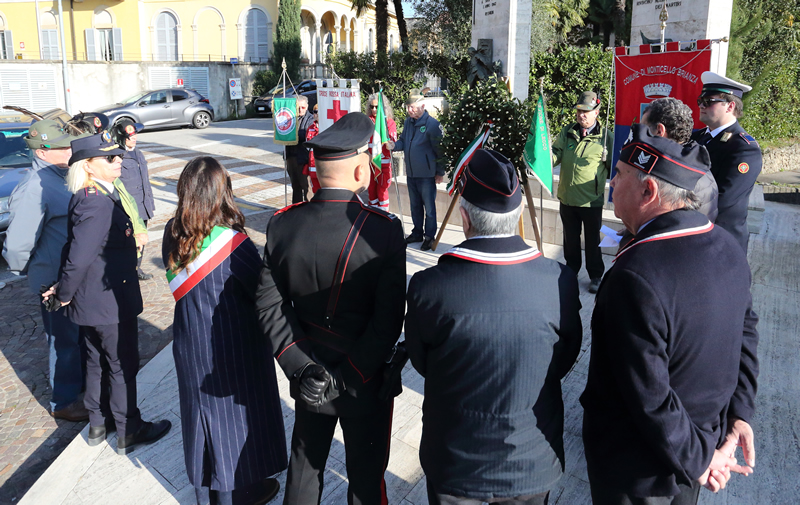 polizialocalemtc5.jpg (397 KB)