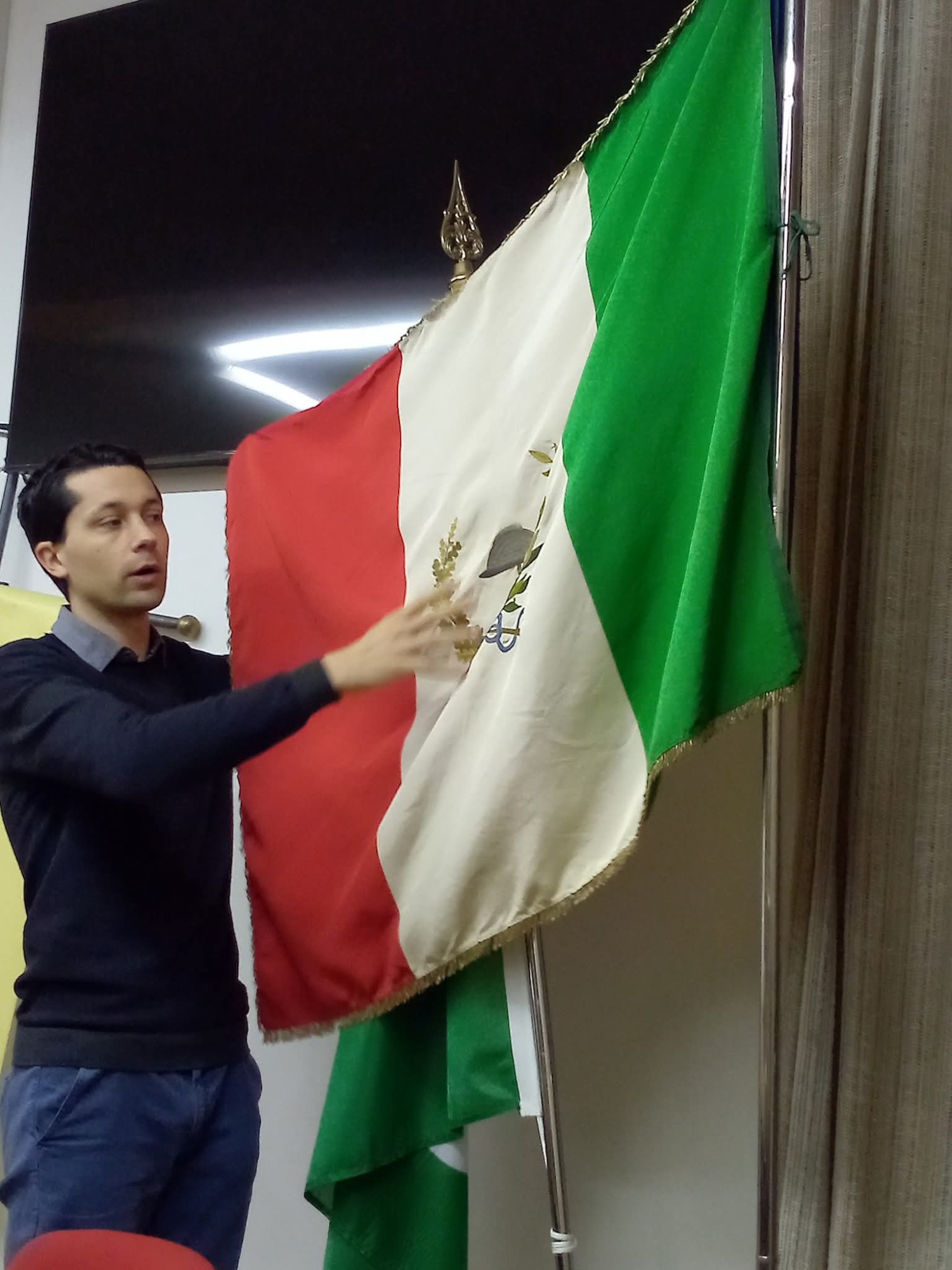 rogenomunicipio2.jpeg (326 KB)