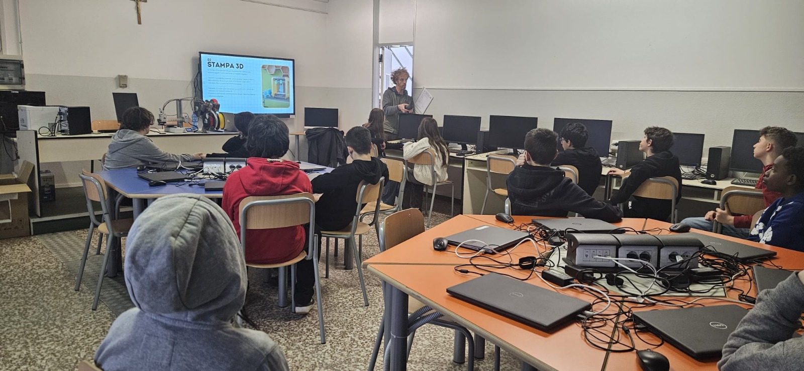 stem_primaria__5_.jpeg (310 KB)