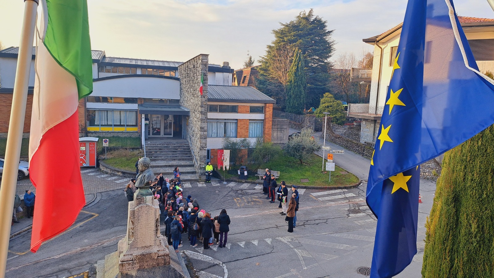 43635faf-a976-4c5d-9f54-72c6df592ec7.jpeg (506 KB)