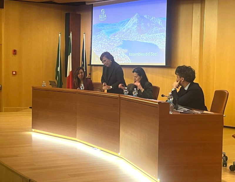 Assemblea_straordinaria_13_gennaio.jpeg (90 KB)