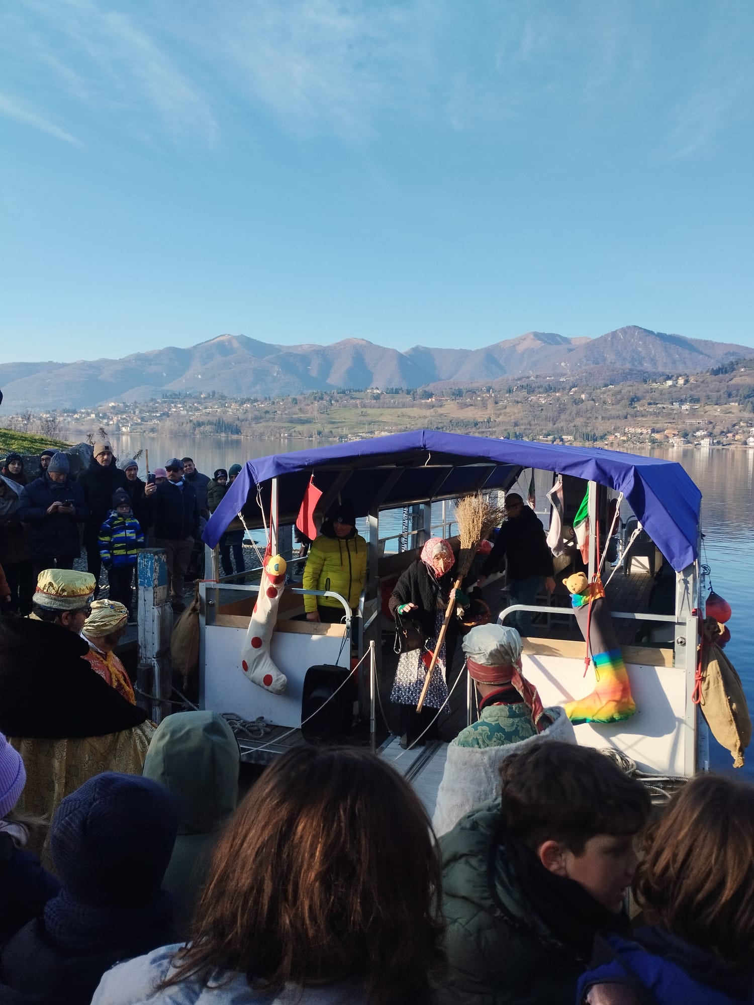 BosisioBefanaEvento3.jpg (264 KB)