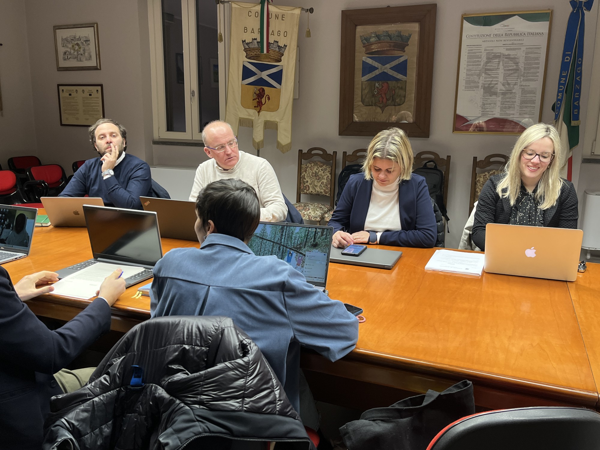 Consiglio_comunale_Barzago-1.jpg (567 KB)