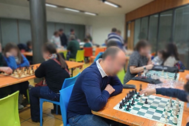 Costa_corso_scacchi1.jpg (102 KB)