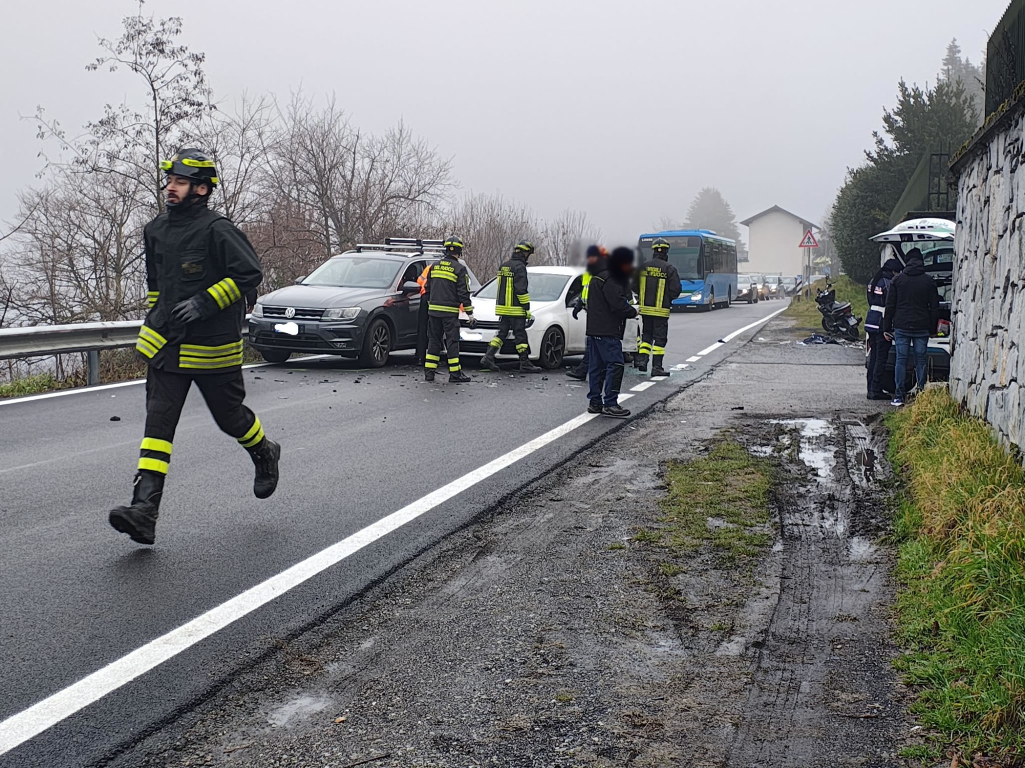 OgginoIncidenteMezzi3.jpg (757 KB)