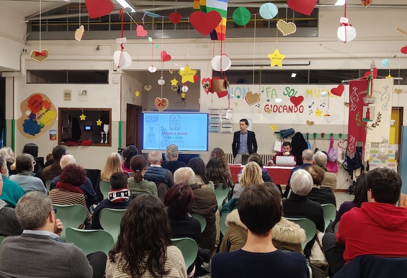 Rogeno_stemma2.jpeg (191 KB)