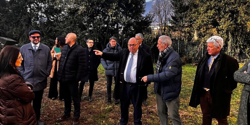 Villa_Eremo_2.jpg (271 KB)