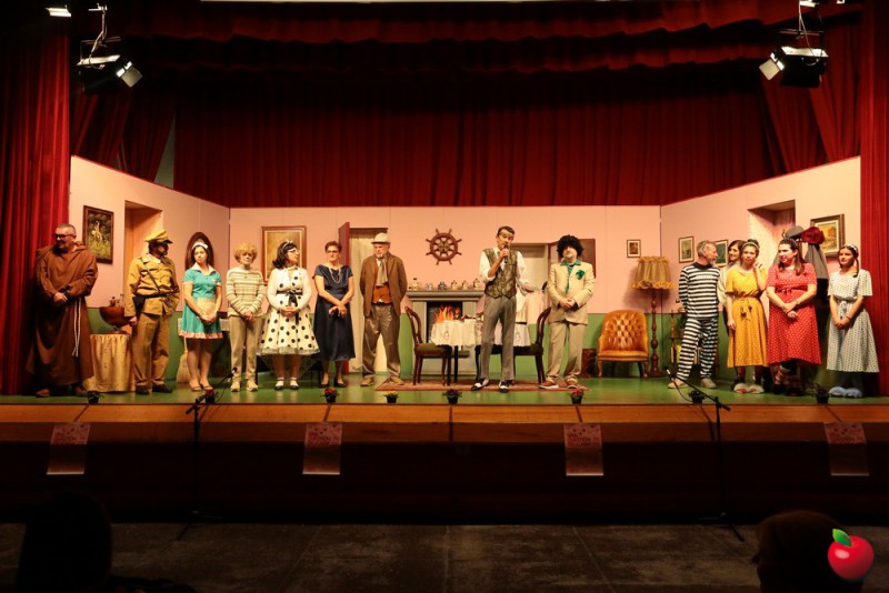 amiciteatropremio__13_.jpg (91 KB)