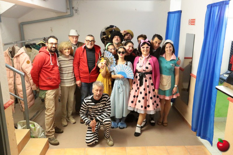 amiciteatropremio__1_.jpg (113 KB)