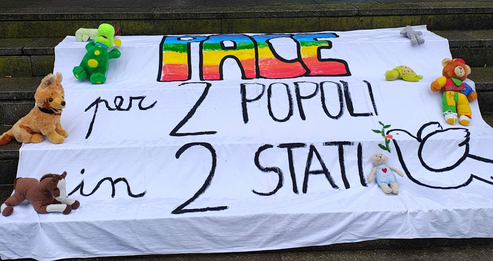 casatenovonomi6.jpg (410 KB)