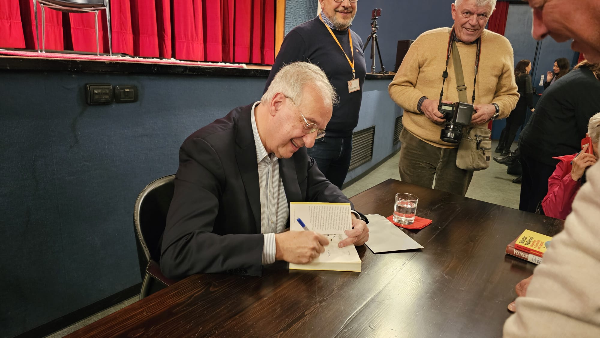 casatenovoveltroni__5_.jpeg (224 KB)