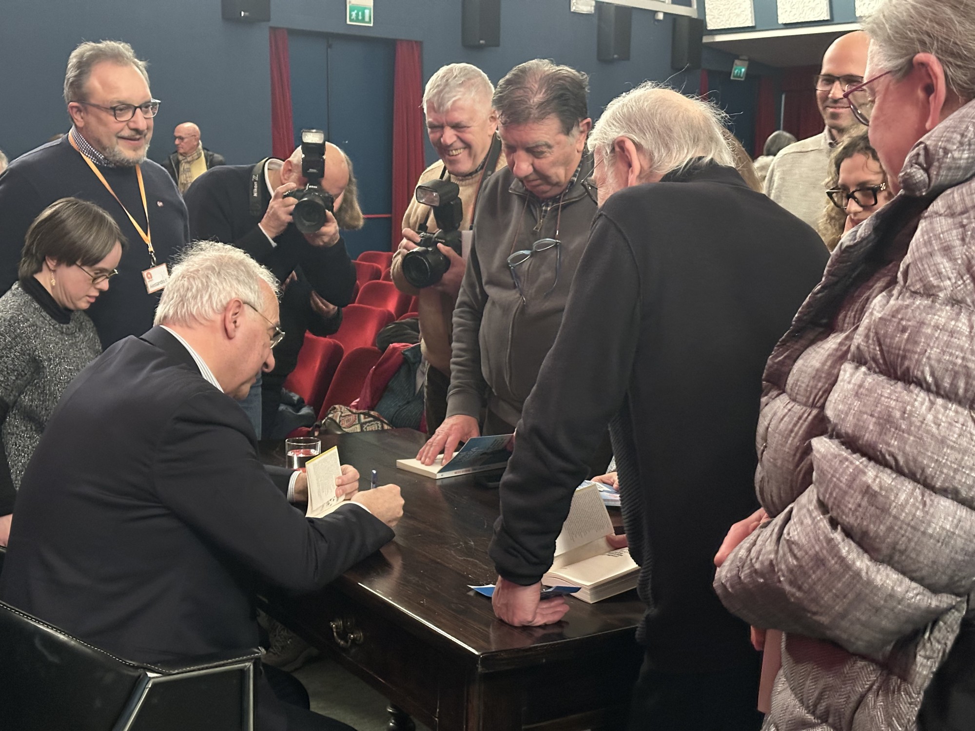 casateveltroni__12_.jpeg (524 KB)