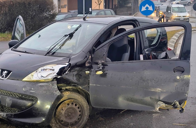 costaincidente_3.jpg (116 KB)