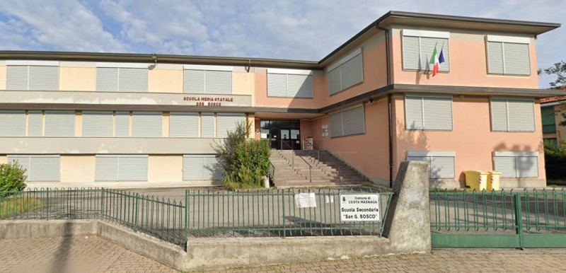 costamedie.jpg (80 KB)