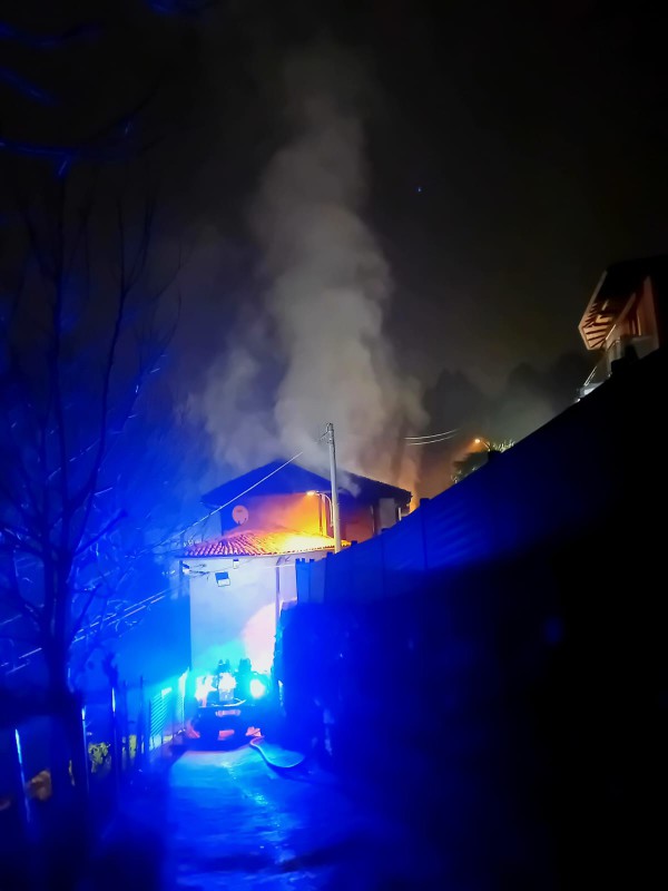 oggionobombola__2_.jpeg (50 KB)