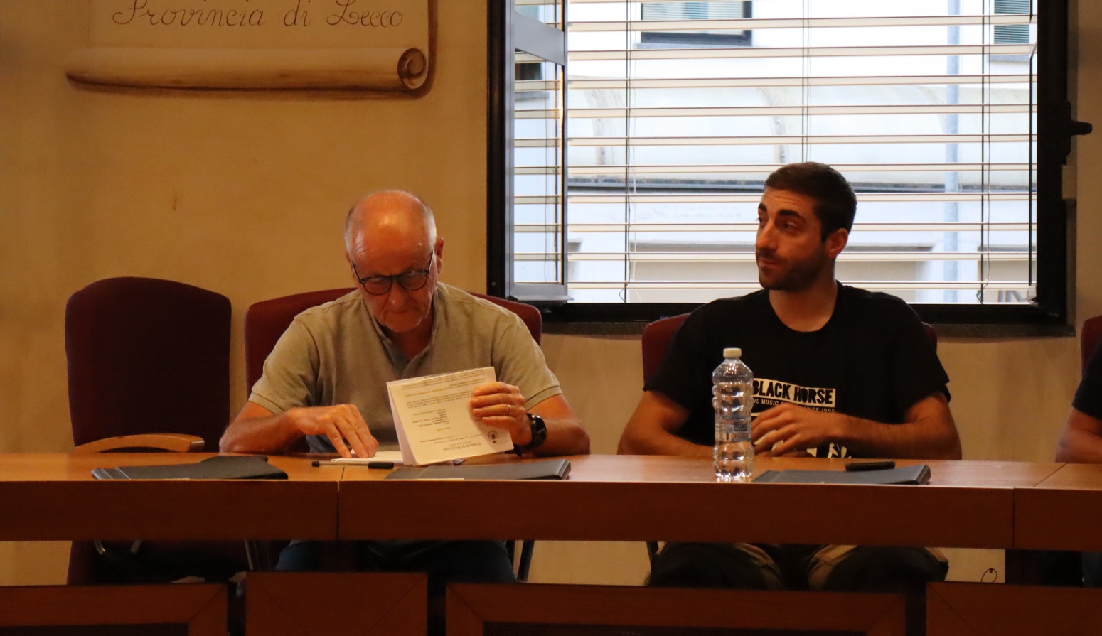 Bulciago-consiglio_comunale-9.JPG (620 KB)