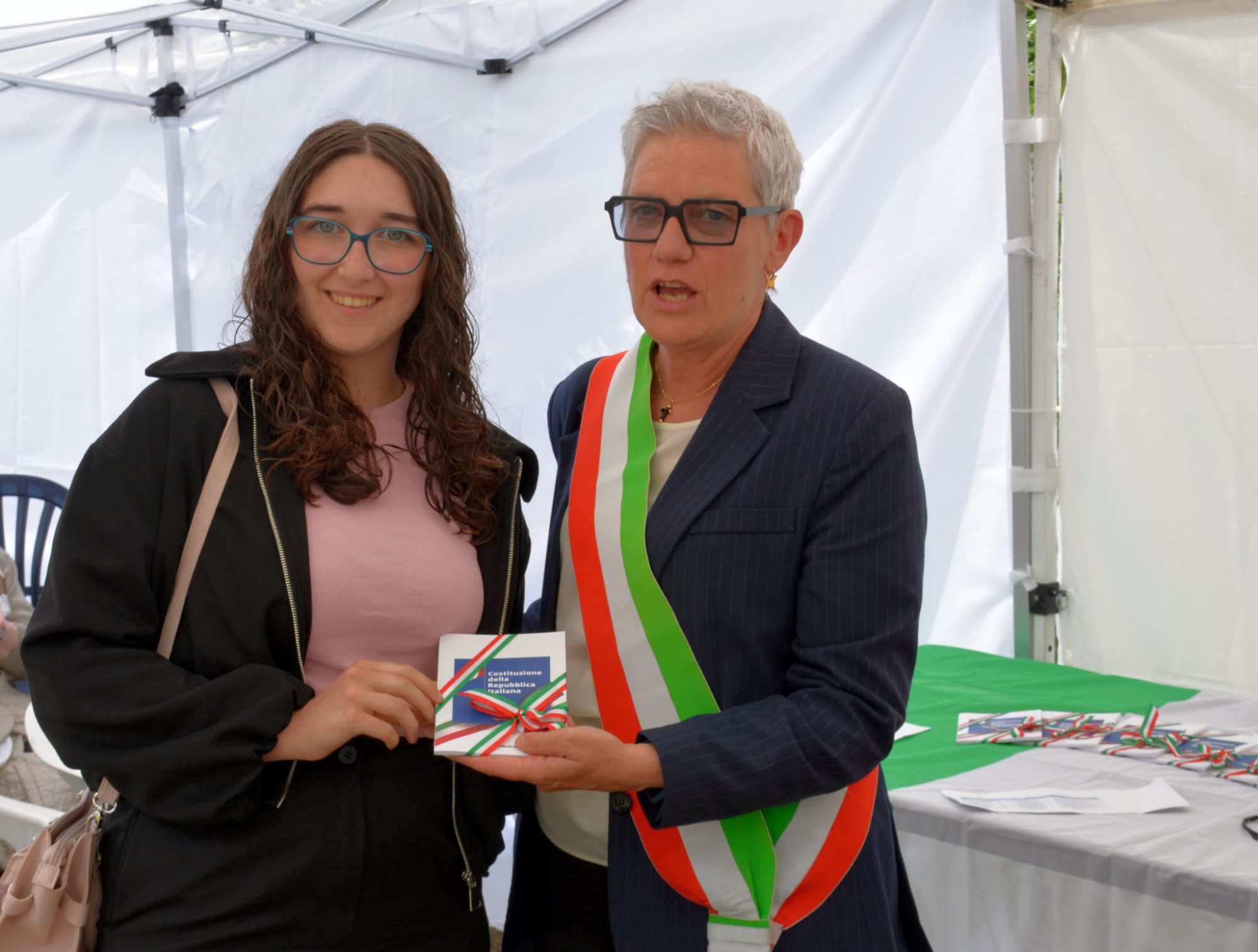 Ello-costituzioni-3.jpg (331 KB)