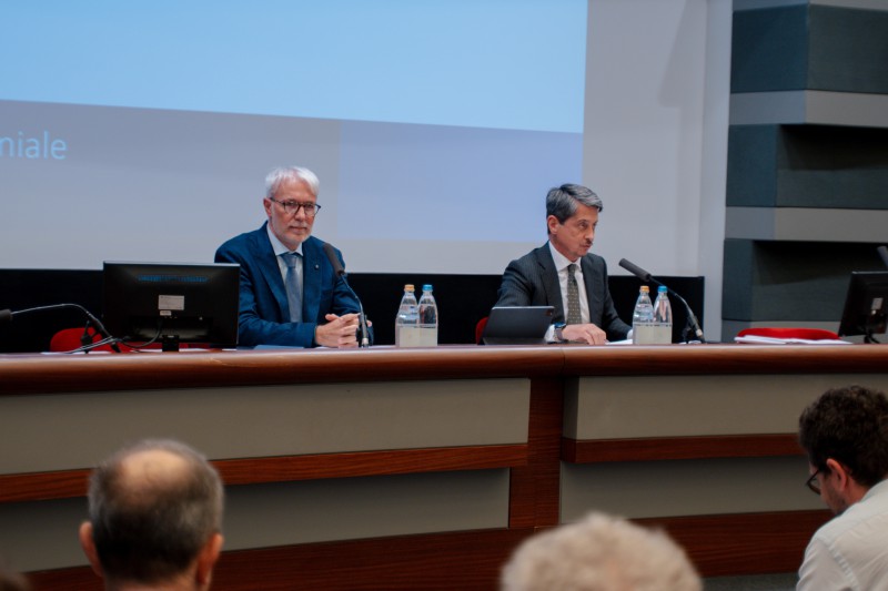 Il_Presidente_Marco_Campanari_e_il_Direttore_Generale_Giulio_Sirtori.jpg (54 KB)