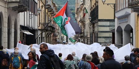 Lecco-Gazapr.jpg (88 KB)