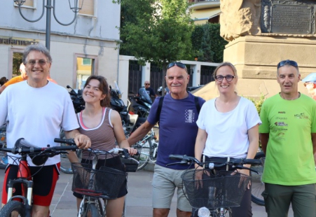 Oggiono-maggioranza_e_direttivo_Velo_Club_pr.JPG (119 KB)