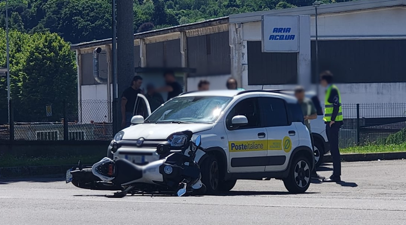 castelloautoposte5.jpg (219 KB)