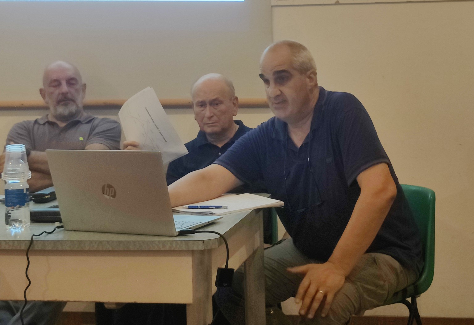 lomanigaassemblea__1_.jpg (615 KB)