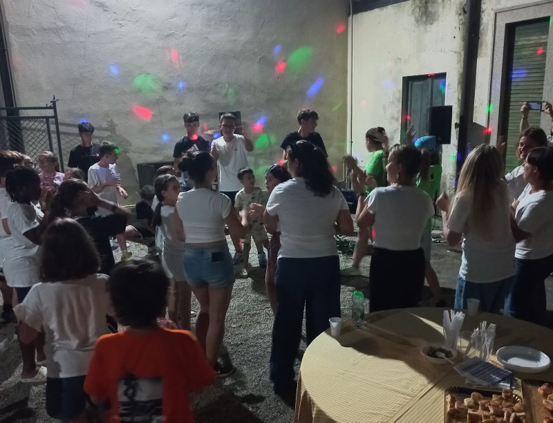 serate_in_canonica4.jpg (112 KB)