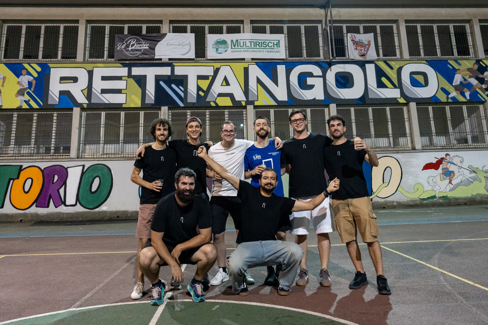 Organizzatori_-_Alessandro_Vergani,_Ars_Namane,_Riccardo_Pozzi,_Alessandro_Tilola,_Luca_Proserpio,_Filippo_Giandomenico,_Flavio_Costantini,_Amine_Bouali.jpg (682 KB)