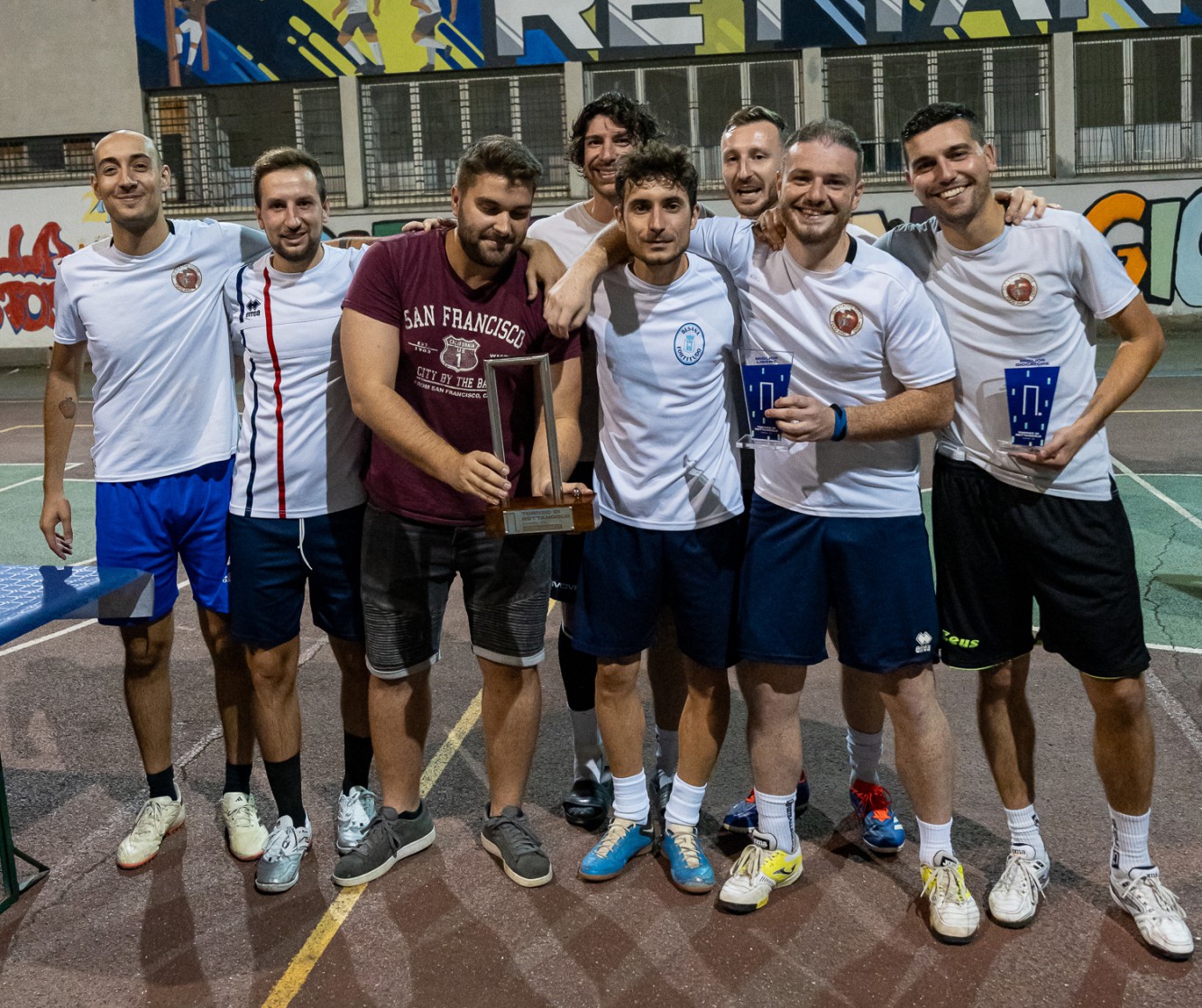 Seconda_-_Bar_Centrale_Cassago.jpg (1001 KB)