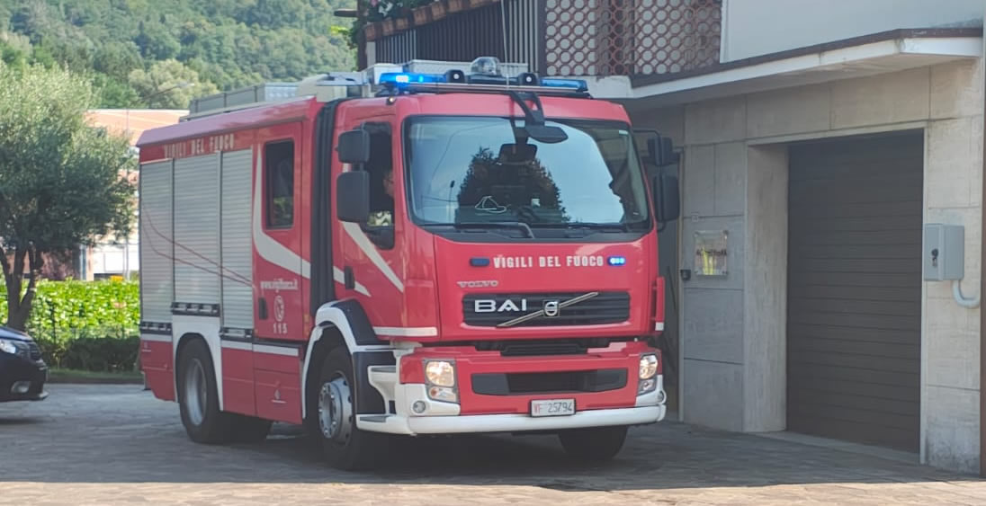 barzanoauto4.jpg (96 KB)
