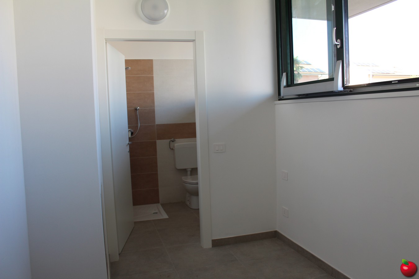 casatenovohousing_0001.jpg (111 KB)