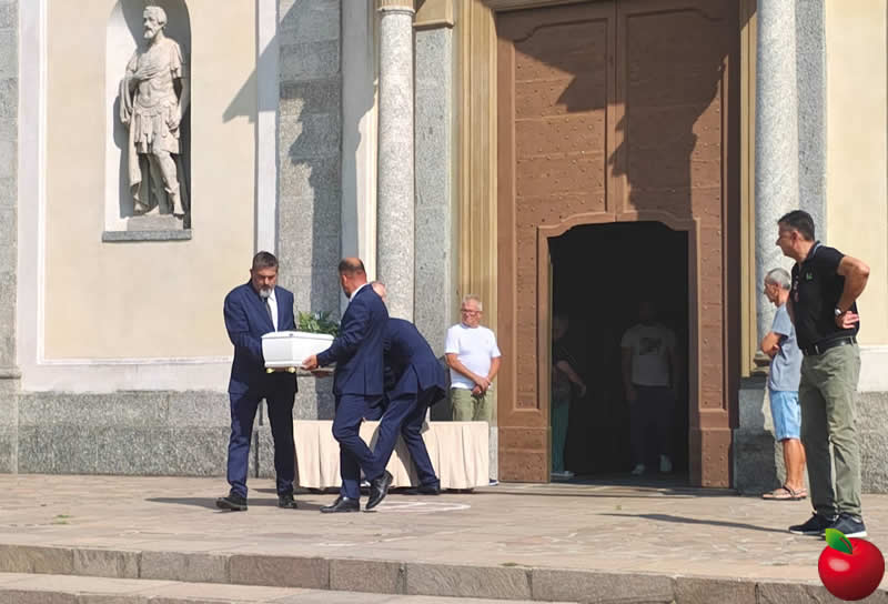 dolzagofunerali_4.jpg (53 KB)