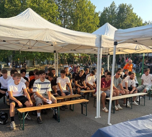 moltenocalcio__17_.jpeg (294 KB)