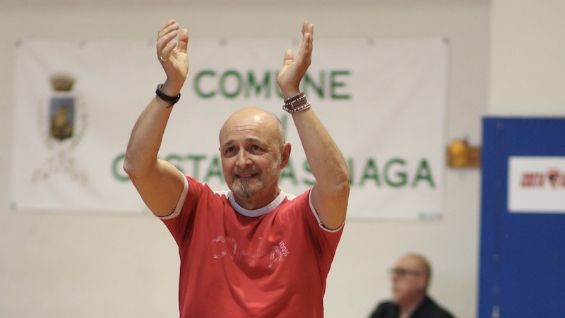 Costa_basket2.jpg (76 KB)