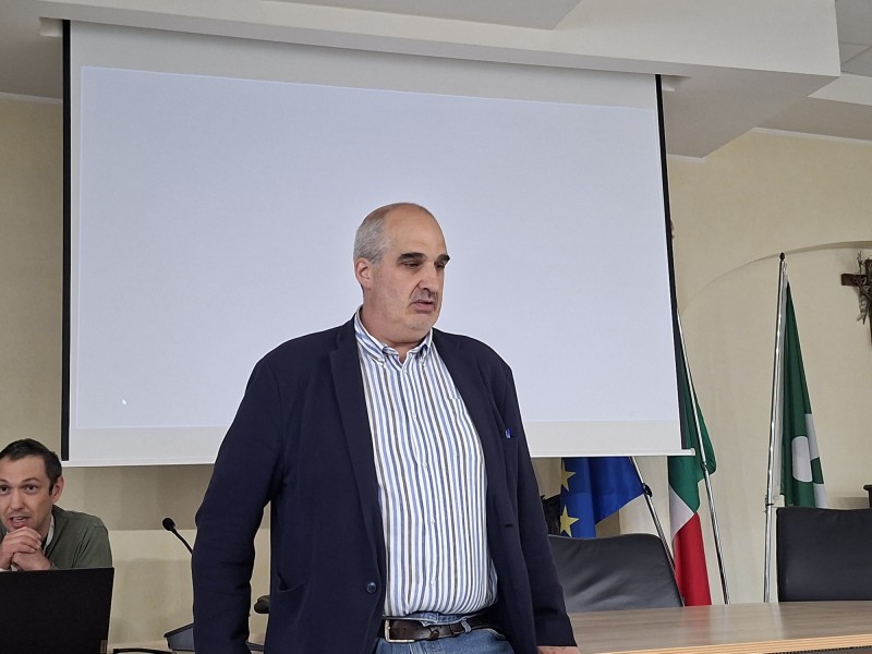 Missaglia_Ats_Cani7.jpg (75 KB)