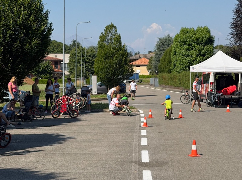 Nibionno_bici00004.jpg (230 KB)