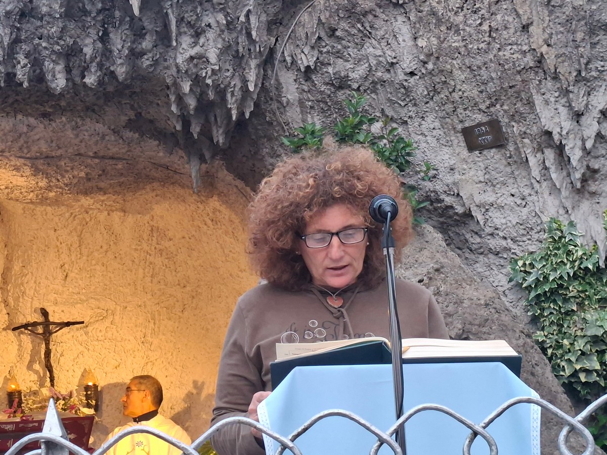 Ossola_messa0013.jpg (390 KB)