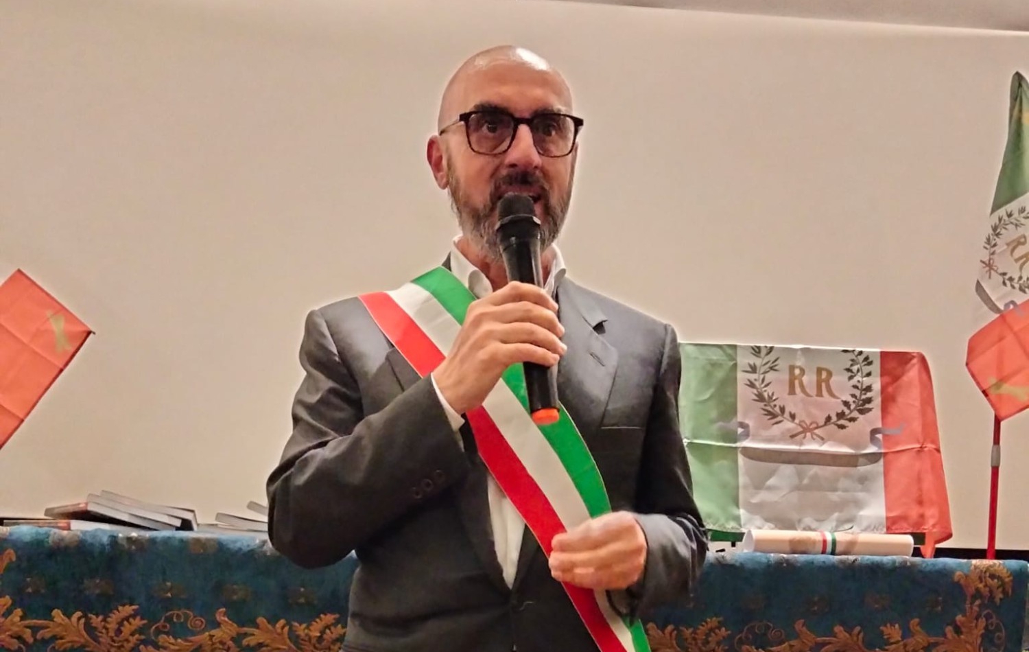 barzanopremioroma11.jpg (440 KB)