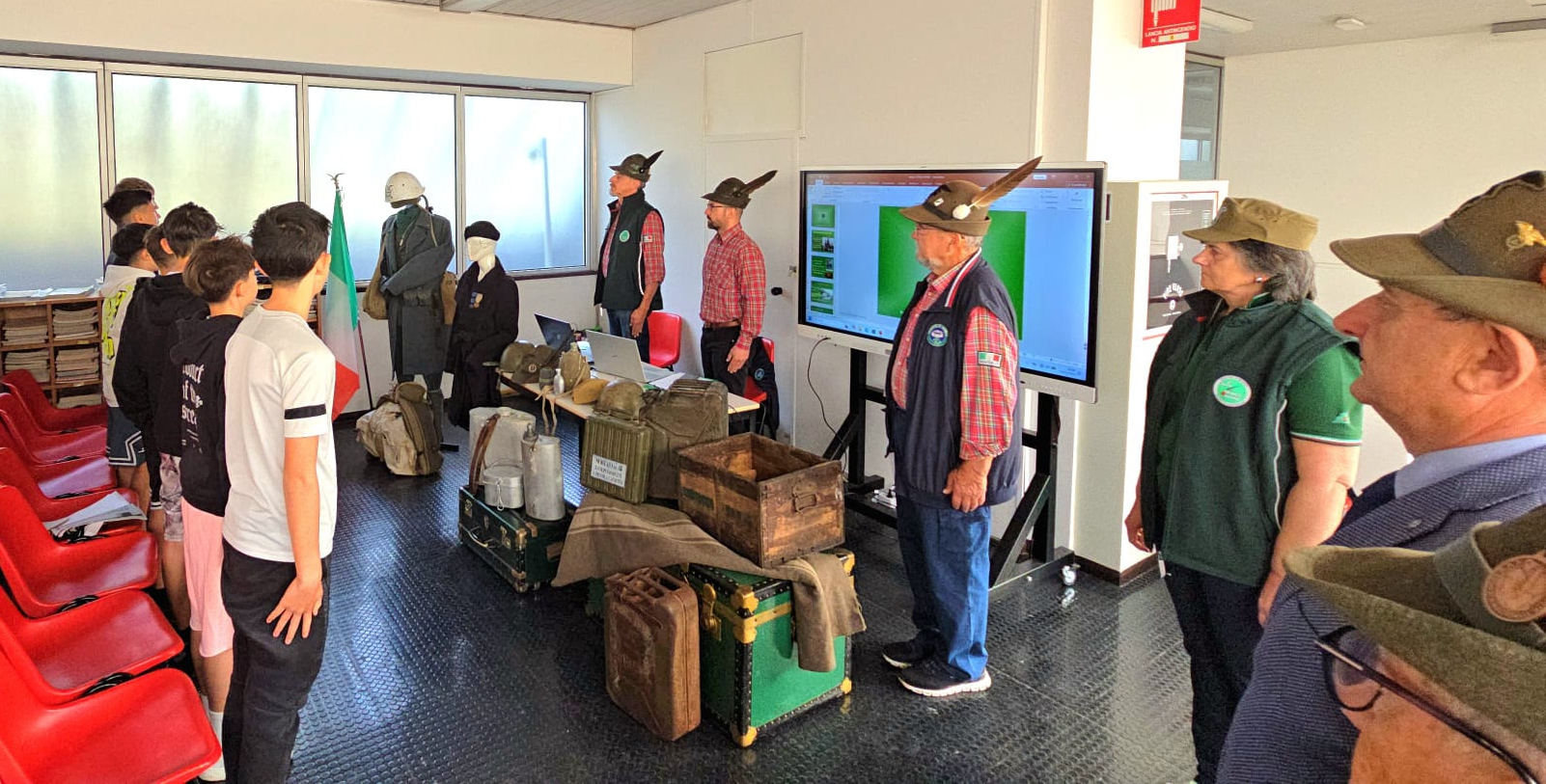 casatenovo_alpini_scuola__14_.jpeg (861 KB)