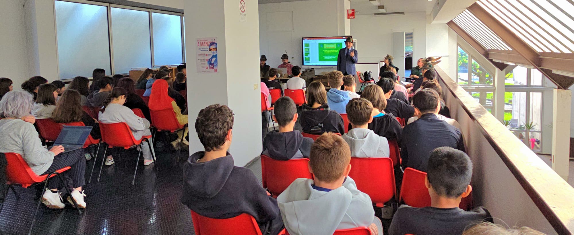 casatenovo_alpini_scuola__16_.jpeg (851 KB)