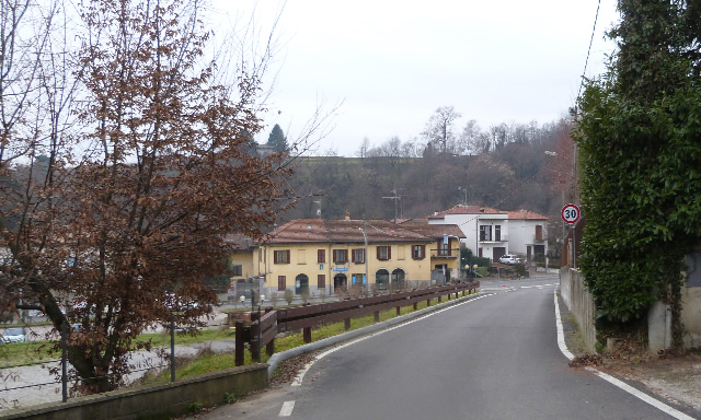 lomaniga6.jpg (138 KB)
